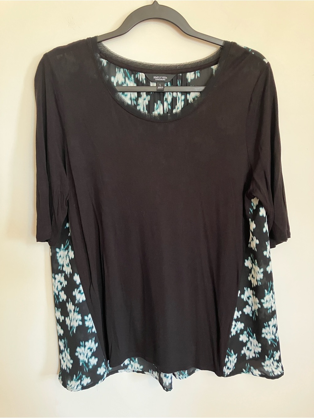 Simply Vera Vera Wang Black Short-Sleeve Top with Teal Floral Panels